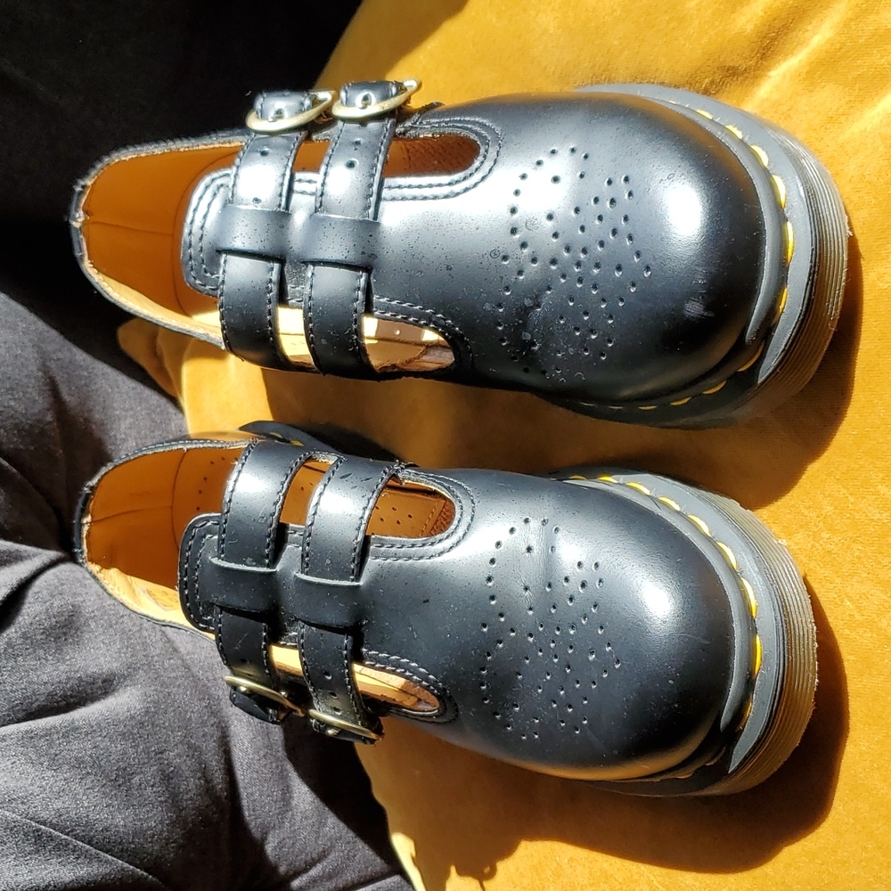 Womens black t- strap dr. martens Mary janes